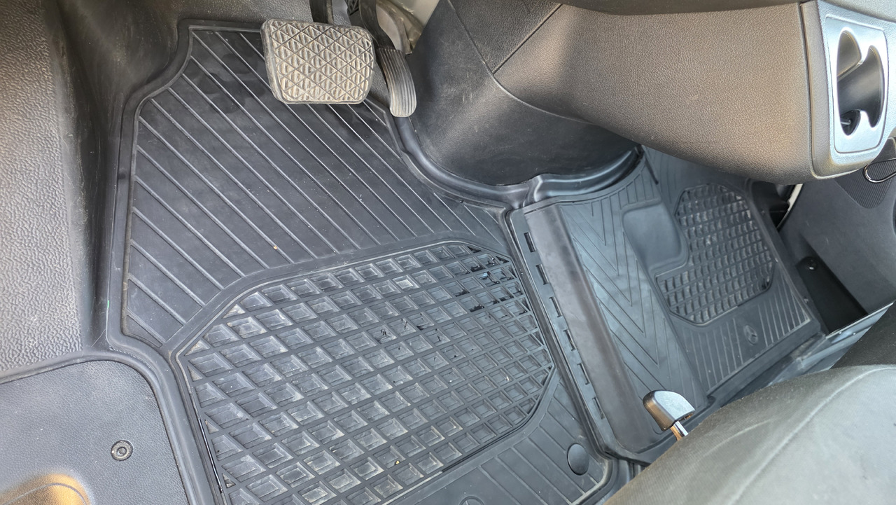 Small van MERCEDES-BENZ Sprinter 315 CDI: picture 44