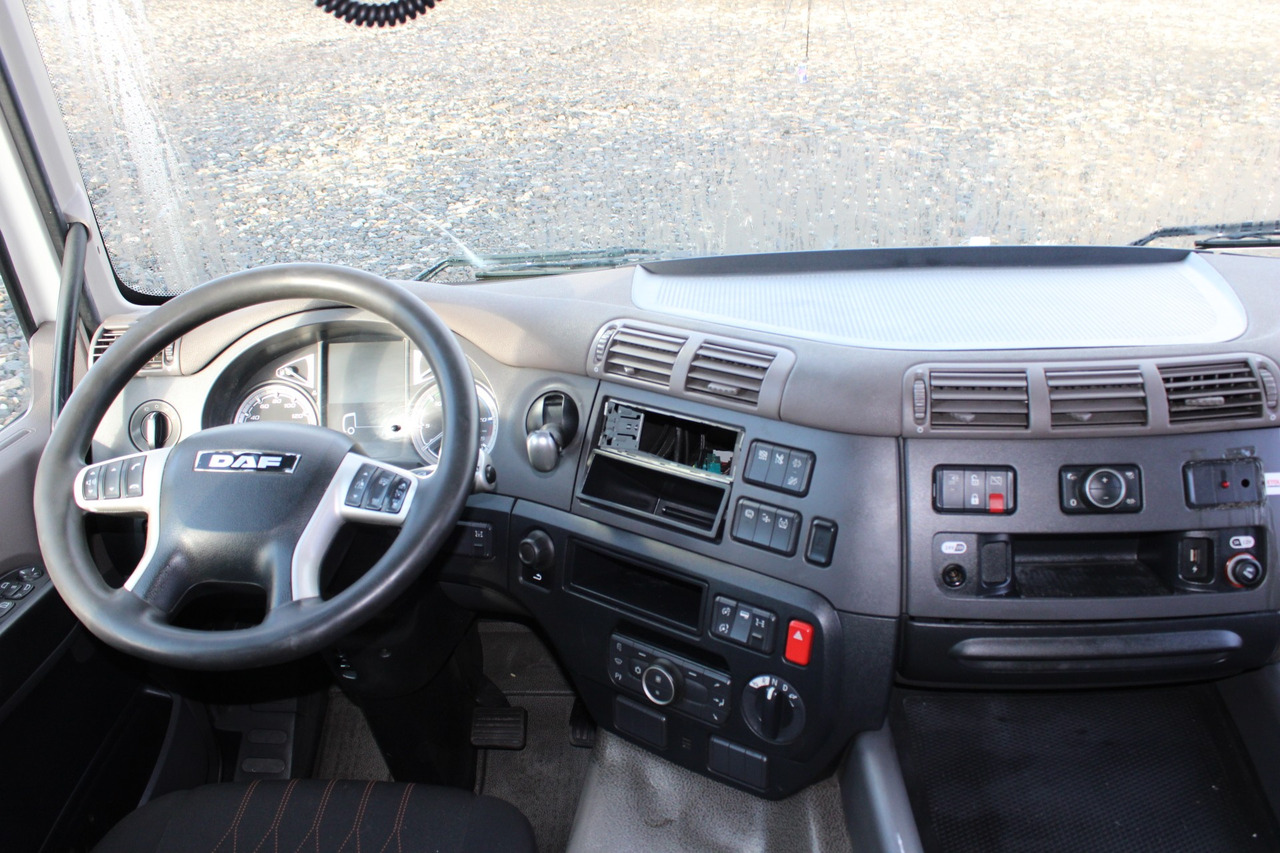 Cab for Truck CABINA DAF CF SLEEPER CAB L2H1: picture 9 Cab for Truck CABINA DAF CF SLEEPER CAB L2H1: picture 9