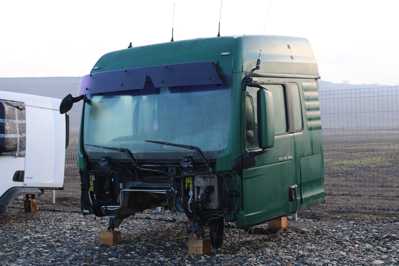 CABINA MAN TGX XLX - Cab for Truck: picture 3 CABINA MAN TGX XLX - Cab for Truck: picture 3