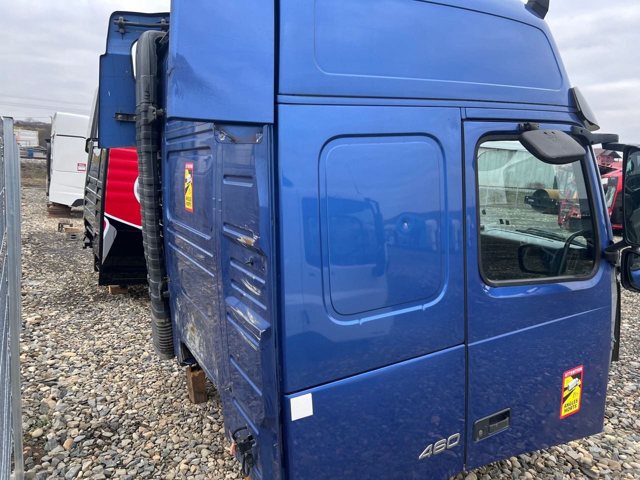 CABINA VOLVO FH13 GLOBETROTTER L2H2 - Cab for Truck: picture 4 CABINA VOLVO FH13 GLOBETROTTER L2H2 - Cab for Truck: picture 4