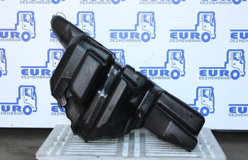 DAF XF XG 2297062 - AdBlue tank for Truck: picture 2 DAF XF XG 2297062 - AdBlue tank for Truck: picture 2