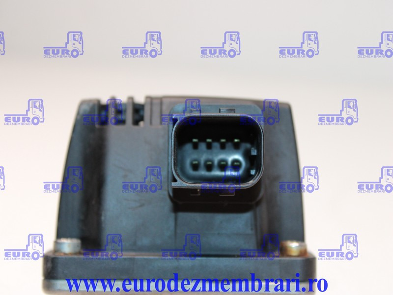 DOZATOR ADBLUE MERCEDES ACTROS MP4 A0001402339, A0001402539, A0001403439, A0001404839, A0001405239 - Catalytic converter for Truck: picture 3 DOZATOR ADBLUE MERCEDES ACTROS MP4 A0001402339, A0001402539, A0001403439, A0001404839, A0001405239 - Catalytic converter for Truck: picture 3