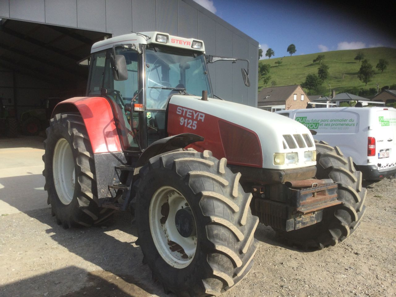 Steyr 9125 - Farm tractor: picture 2 Steyr 9125 - Farm tractor: picture 2
