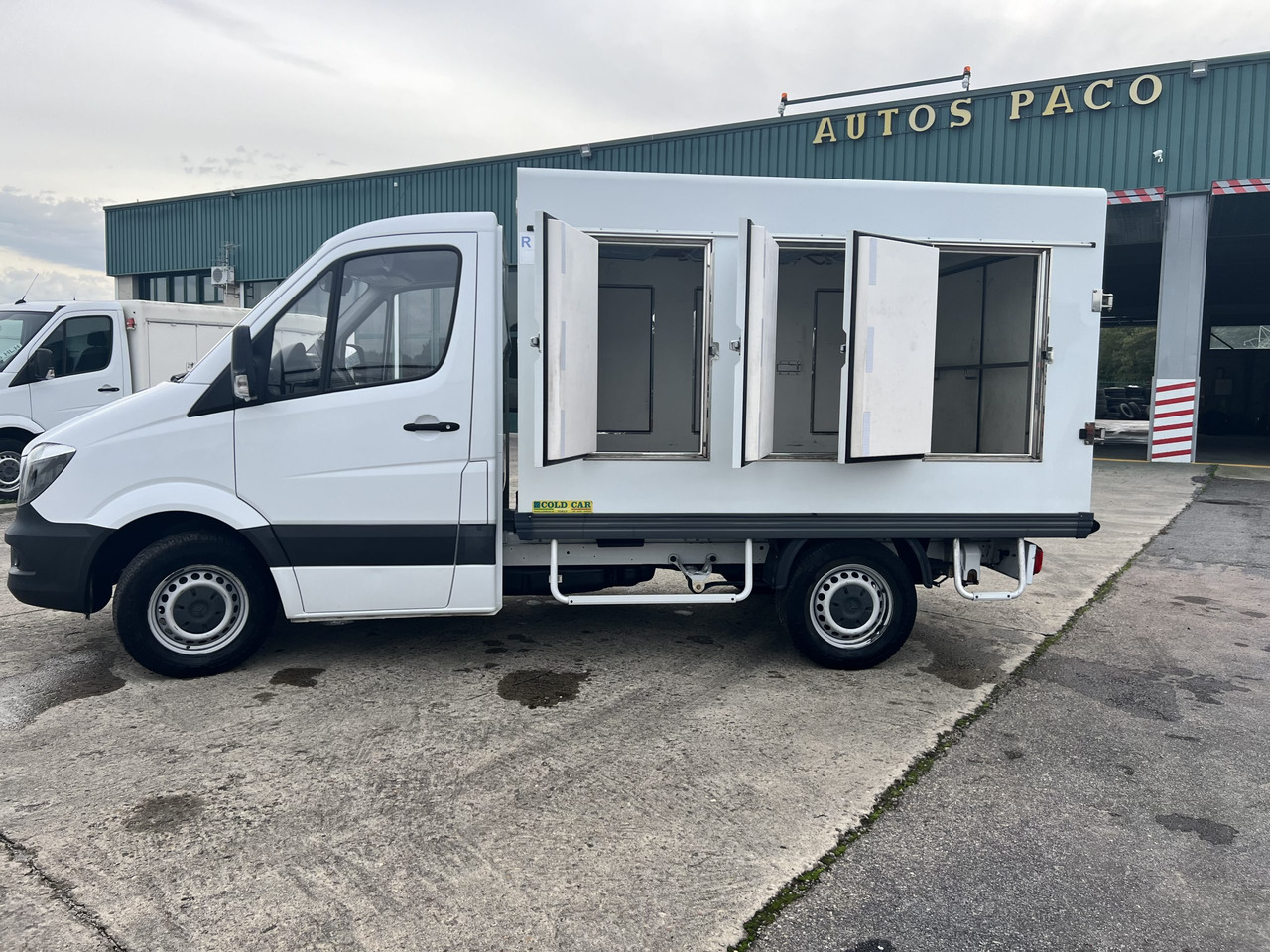 CAMION HELADERO 3.5T MERCEDES SPRINTER - Refrigerated van: picture 4 CAMION HELADERO 3.5T MERCEDES SPRINTER - Refrigerated van: picture 4