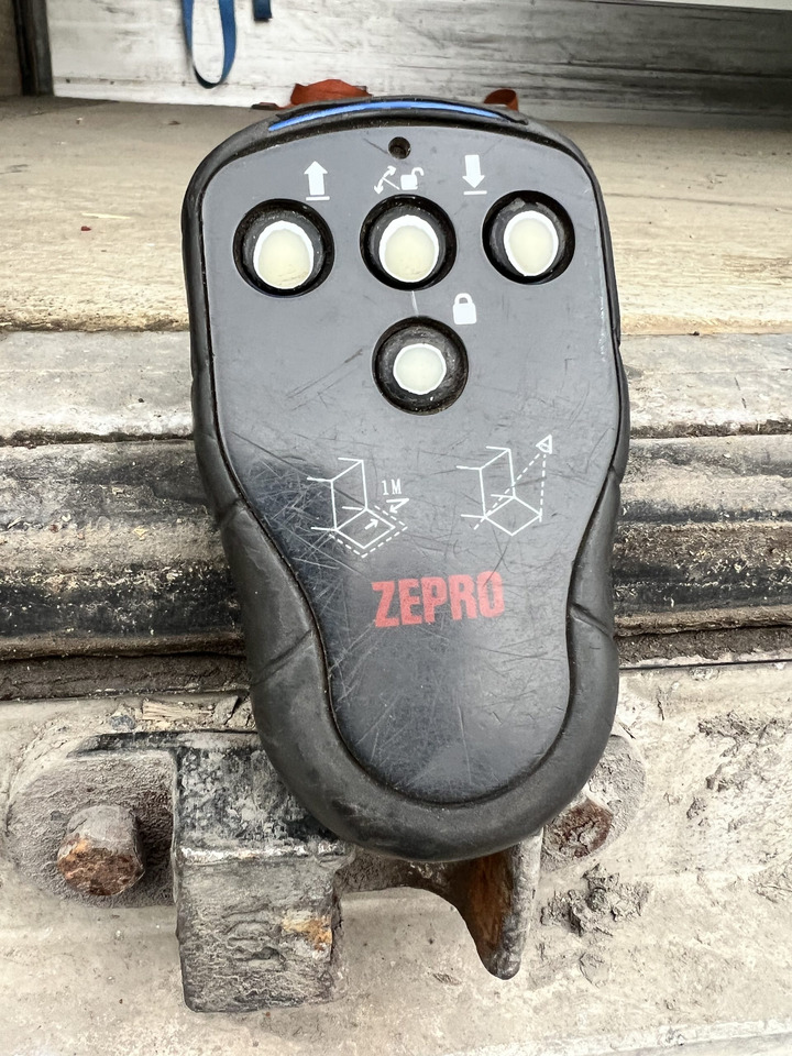 Cab chassis truck camión Mercedes frigorífico: picture 18 Cab chassis truck camión Mercedes frigorífico: picture 18