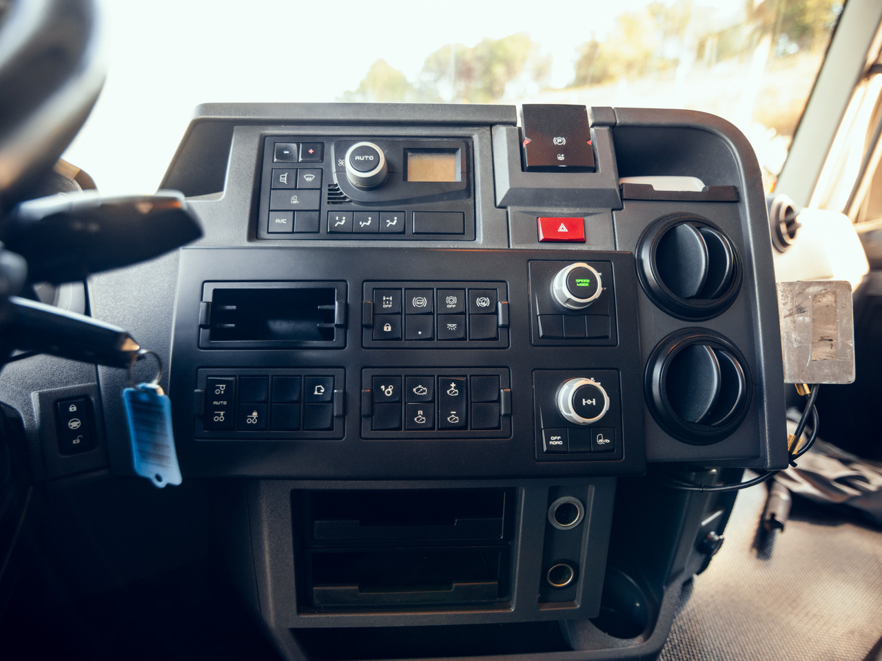 RENAULT C460 E6 (Chassis) on lease RENAULT C460 E6 (Chassis): picture 9