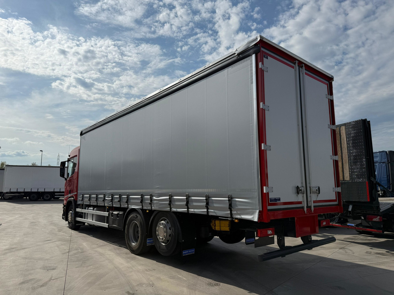 SCANIA R450 E6 (Tauliner) - Curtainsider truck: picture 4 SCANIA R450 E6 (Tauliner) - Curtainsider truck: picture 4