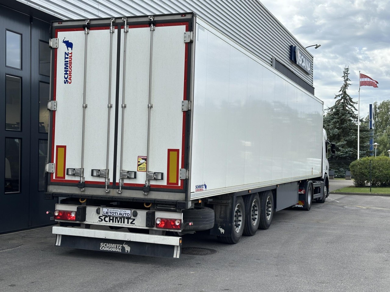 SCHMITZ SKO 24 - Refrigerator semi-trailer: picture 5 SCHMITZ SKO 24 - Refrigerator semi-trailer: picture 5