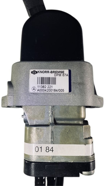 KNORR-BREMSE A0004200184 - Cab and interior: picture 3 KNORR-BREMSE A0004200184 - Cab and interior: picture 3