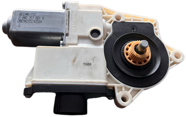 MAN - Window lift motor: picture 2 MAN - Window lift motor: picture 2