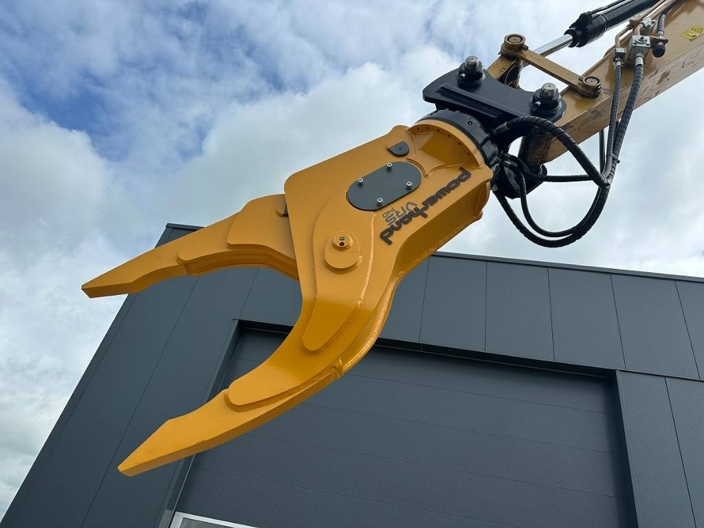 CAT 313 F LGC CAR DISMANTLER - Demolition excavator: picture 5 CAT 313 F LGC CAR DISMANTLER - Demolition excavator: picture 5