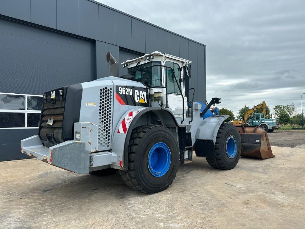 CAT 962 M (NEW REMAN ENGINE) - Wheel loader: picture 1 CAT 962 M (NEW REMAN ENGINE) - Wheel loader: picture 1