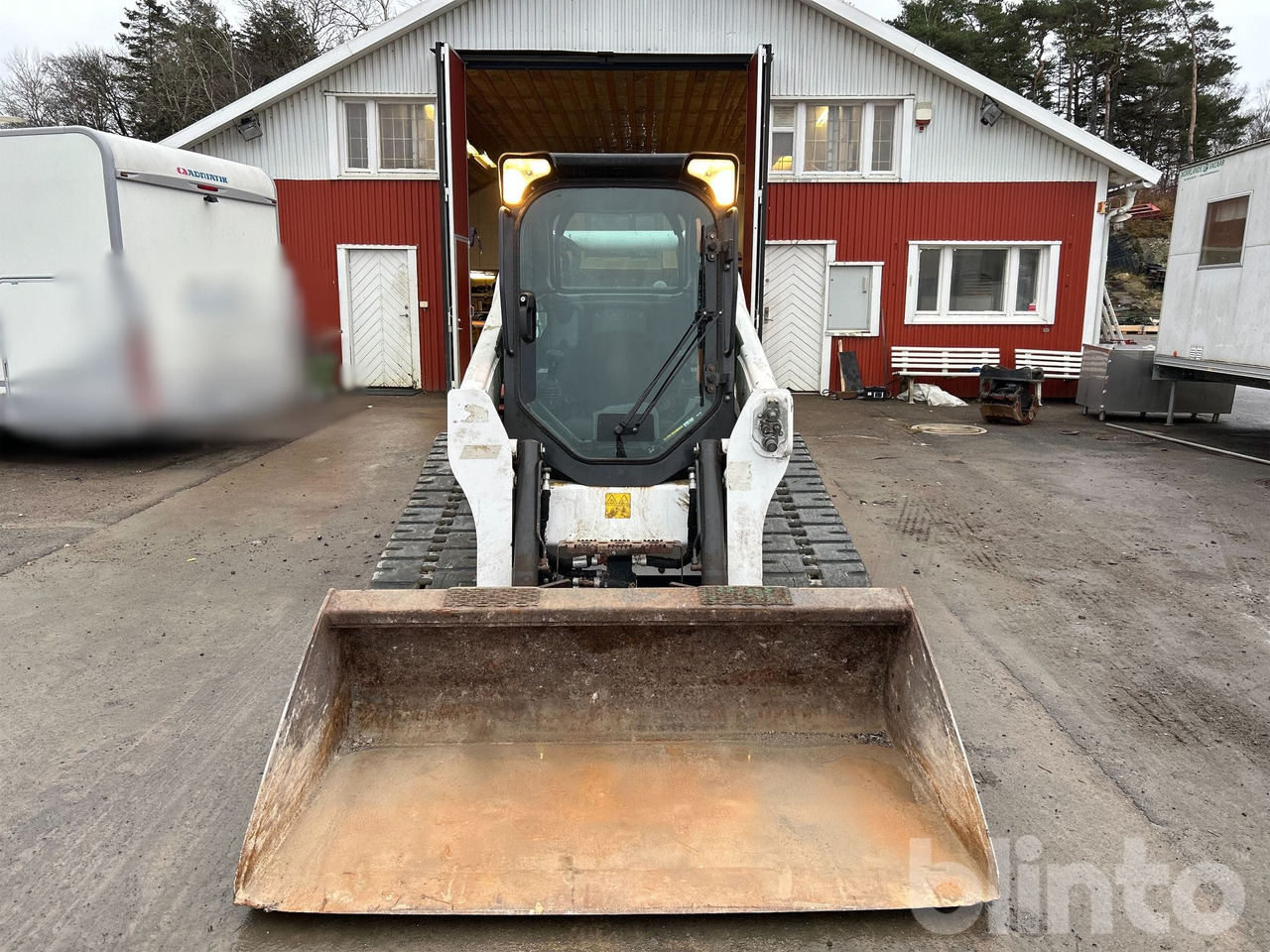 Bobcat T770 - Compact track loader: picture 2 Bobcat T770 - Compact track loader: picture 2