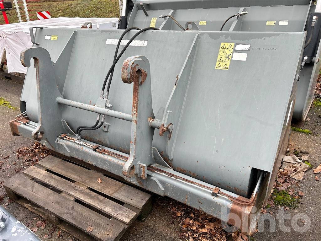 Bressel & Lade (2018) - Loader bucket: picture 4 Bressel & Lade (2018) - Loader bucket: picture 4