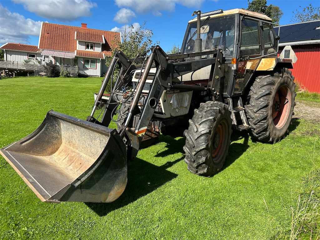 CASE 1494 4-WD HYDRA - Farm tractor: picture 1 CASE 1494 4-WD HYDRA - Farm tractor: picture 1