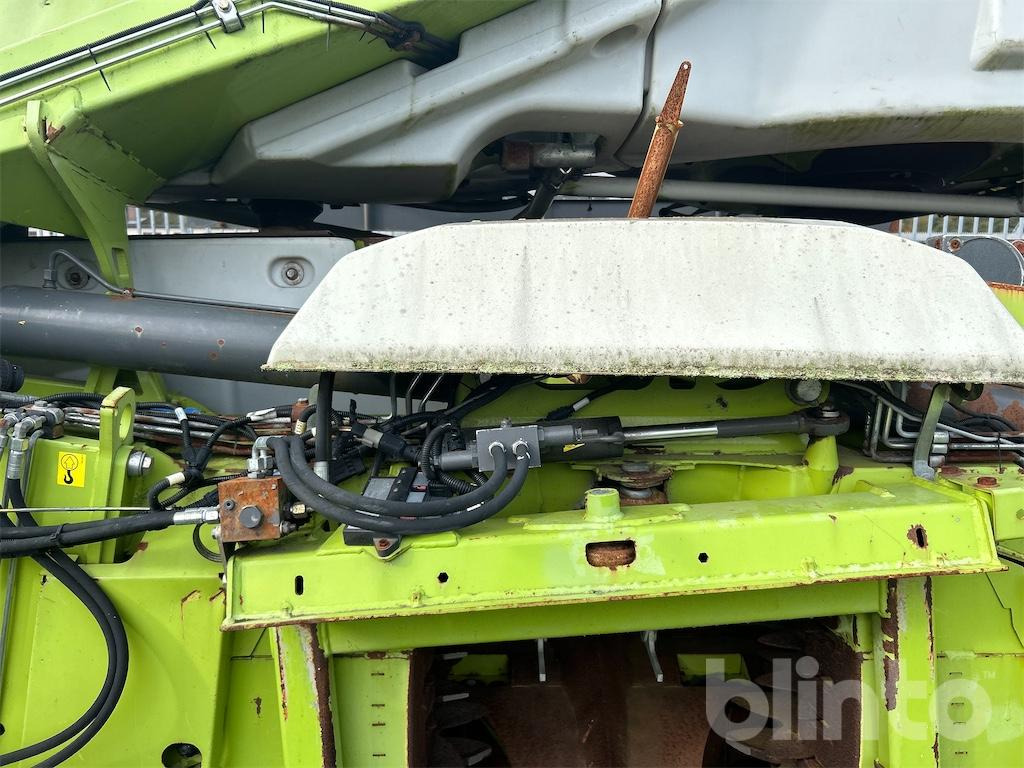 Forage harvester attachment CLAAS Orbis 900 (2011): picture 12 Forage harvester attachment CLAAS Orbis 900 (2011): picture 12