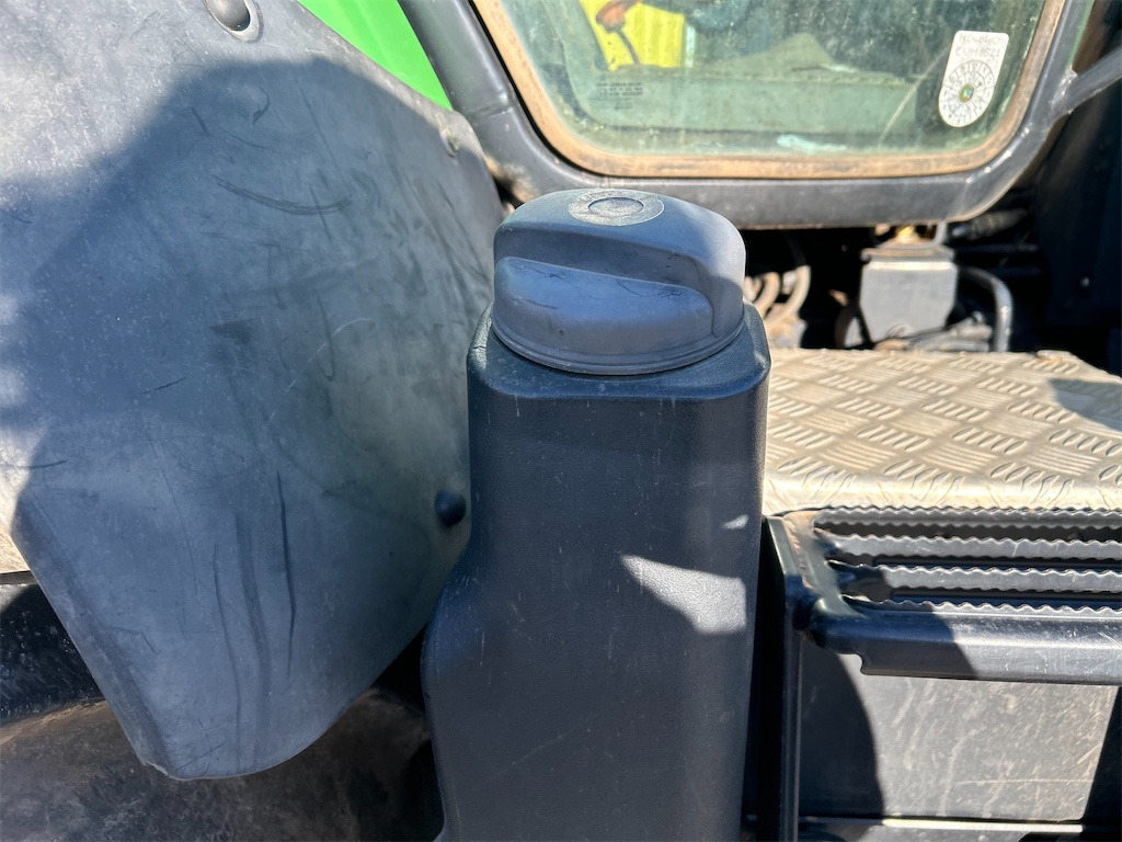 Farm tractor Deutz Fahr 7210 TTV (2012): picture 45 Farm tractor Deutz Fahr 7210 TTV (2012): picture 45