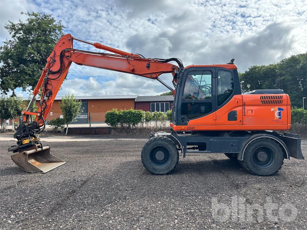 Doosan DX160W - Wheel excavator: picture 1 Doosan DX160W - Wheel excavator: picture 1