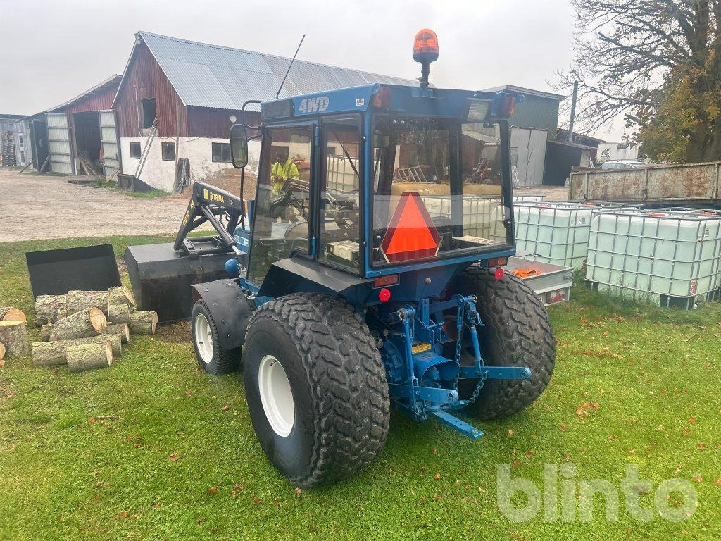 FORD 1910 4WD - Farm tractor: picture 4 FORD 1910 4WD - Farm tractor: picture 4
