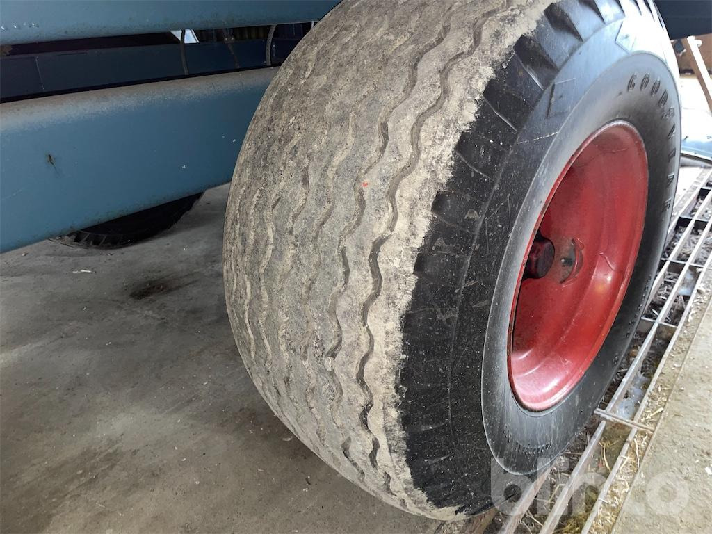 Farm tipping trailer/ Dumper GISEBO G-30 / 400TS: picture 11