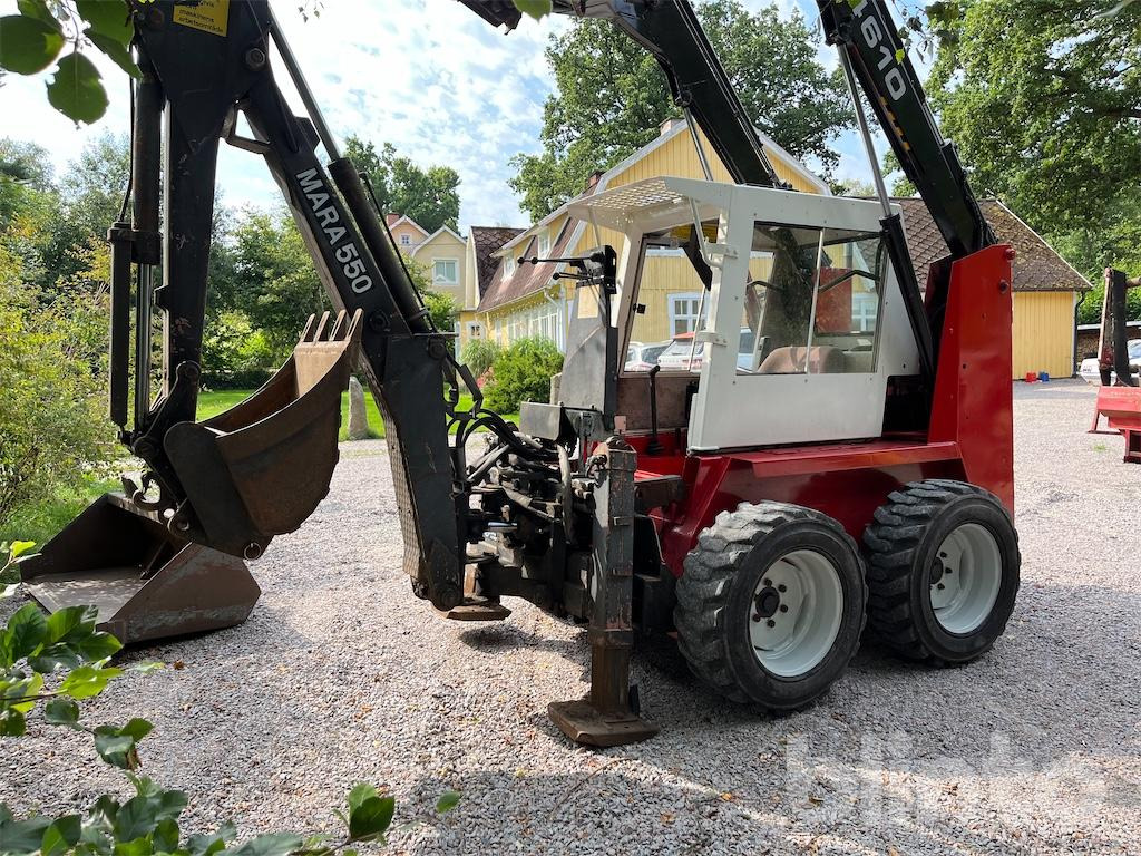 Skid steer loader Gehl 4610: picture 7