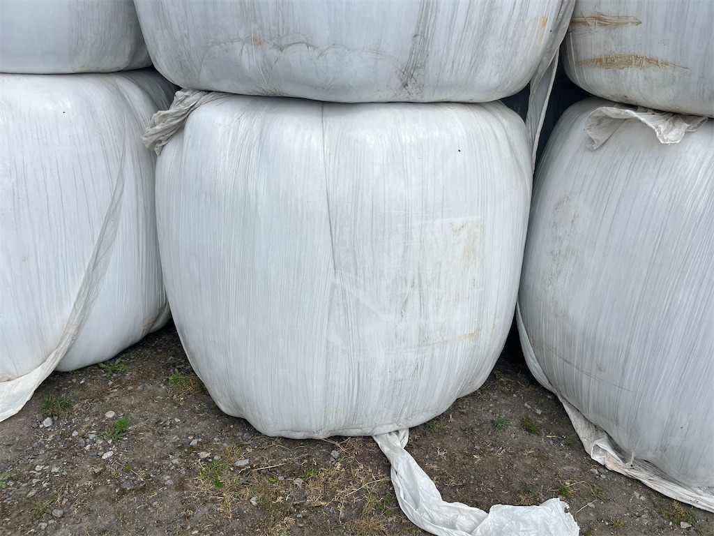Hö 40 st balar - Silage equipment: picture 2 Hö 40 st balar - Silage equipment: picture 2