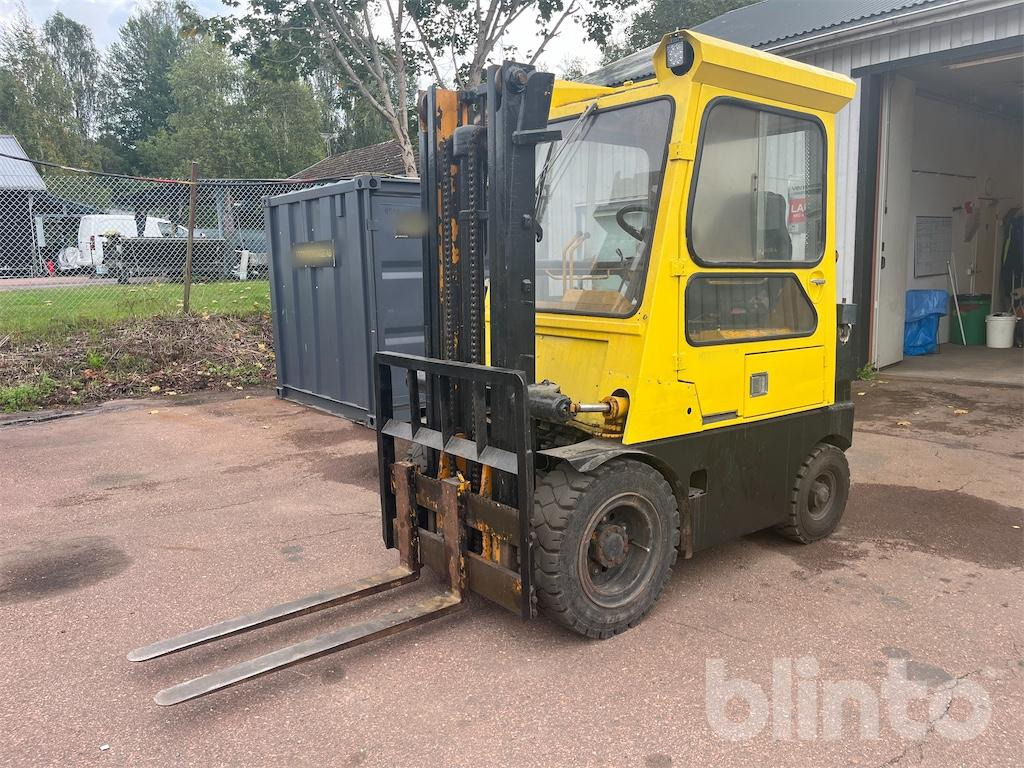 Komatsu FD20-6 - Diesel forklift: picture 1 Komatsu FD20-6 - Diesel forklift: picture 1