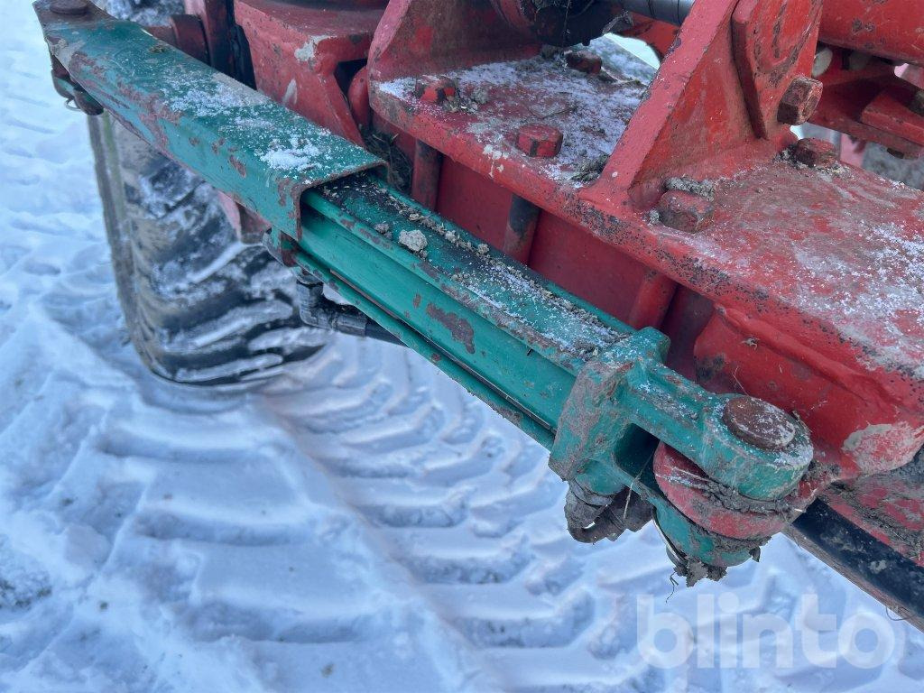 Plow Kverneland PB8 6-skär: picture 30