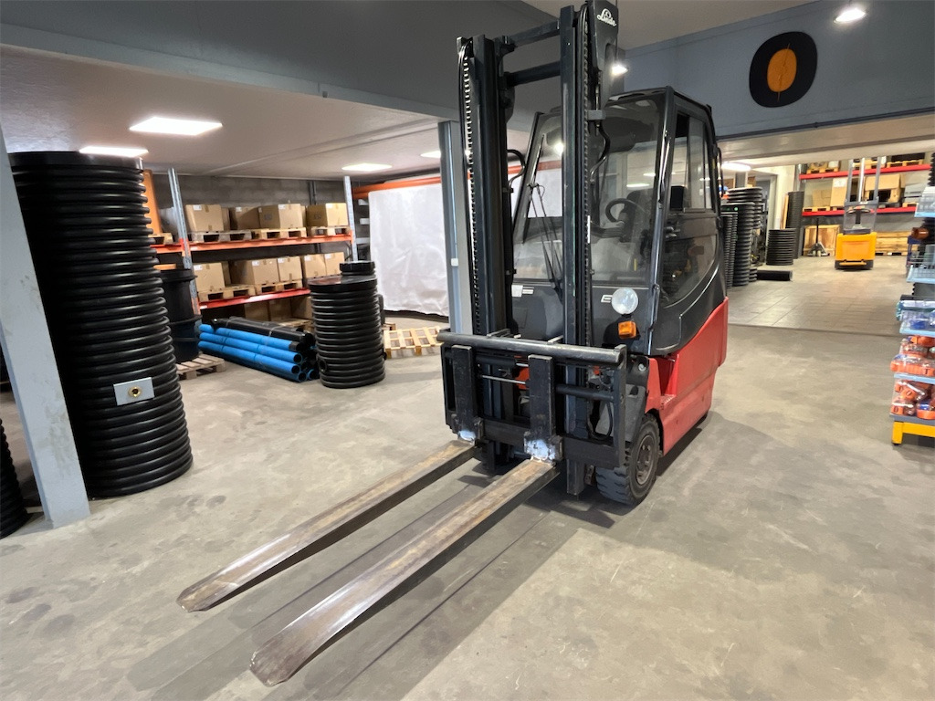 Linde E20/600 inkl laddare - Forklift: picture 1 Linde E20/600 inkl laddare - Forklift: picture 1