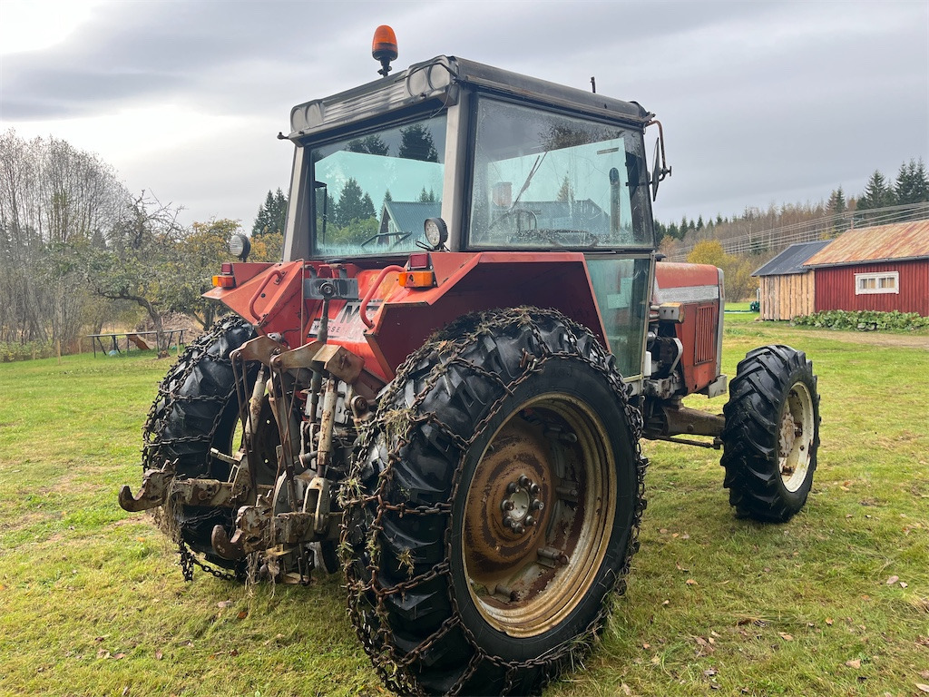 Massey Ferguson 2640 - Farm tractor: picture 5 Massey Ferguson 2640 - Farm tractor: picture 5
