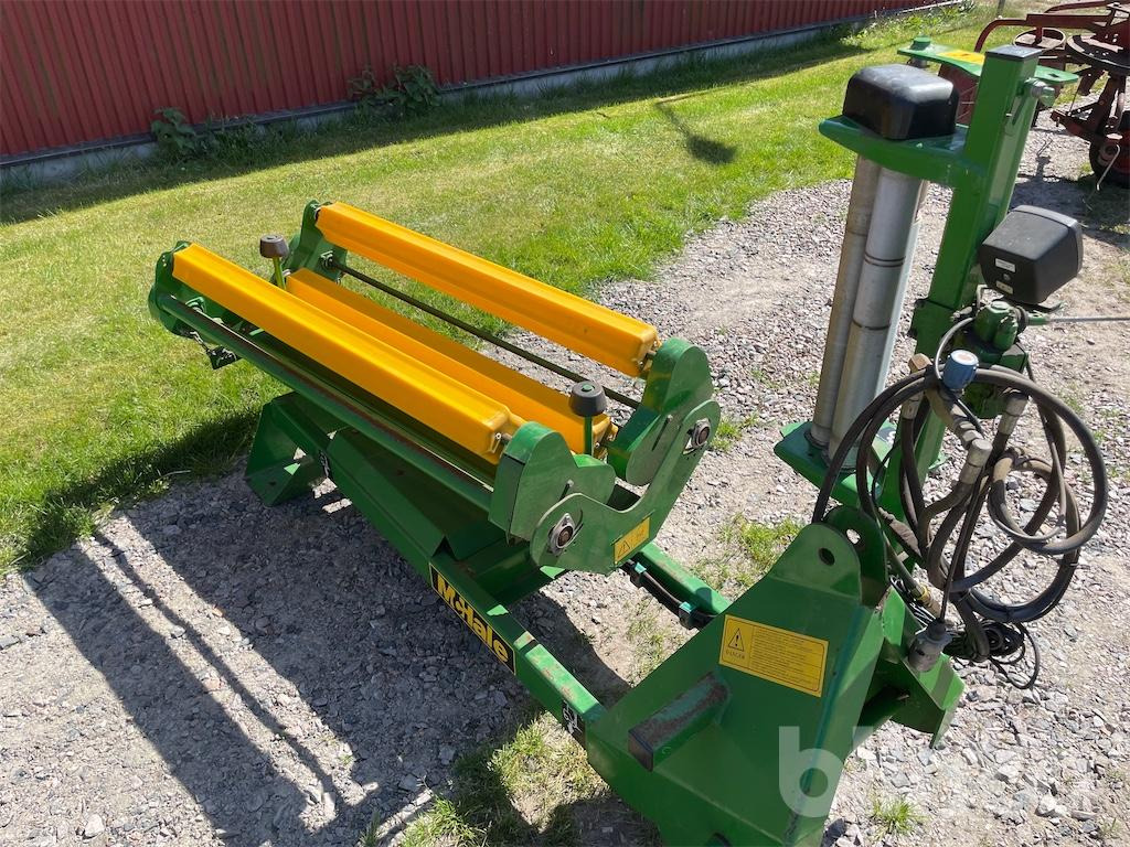 McHale 995 LM - Bale wrapper: picture 4 McHale 995 LM - Bale wrapper: picture 4