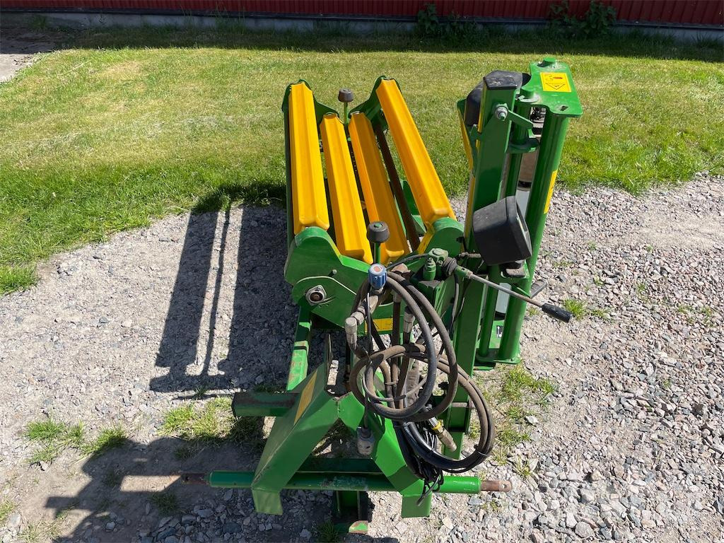 McHale 995 LM - Bale wrapper: picture 3 McHale 995 LM - Bale wrapper: picture 3