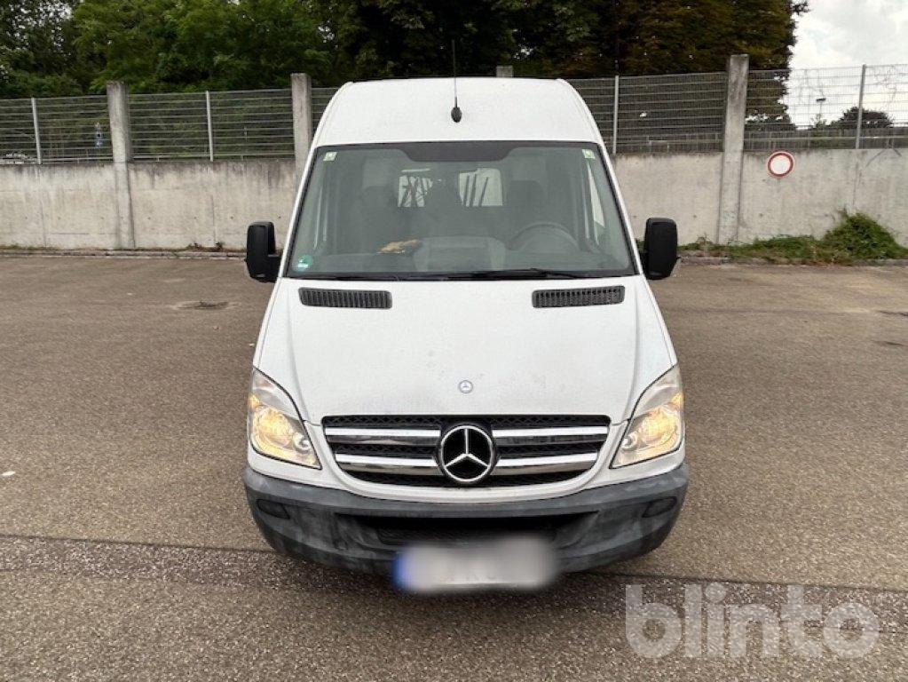 Panel van Mercedes-Benz: picture 8