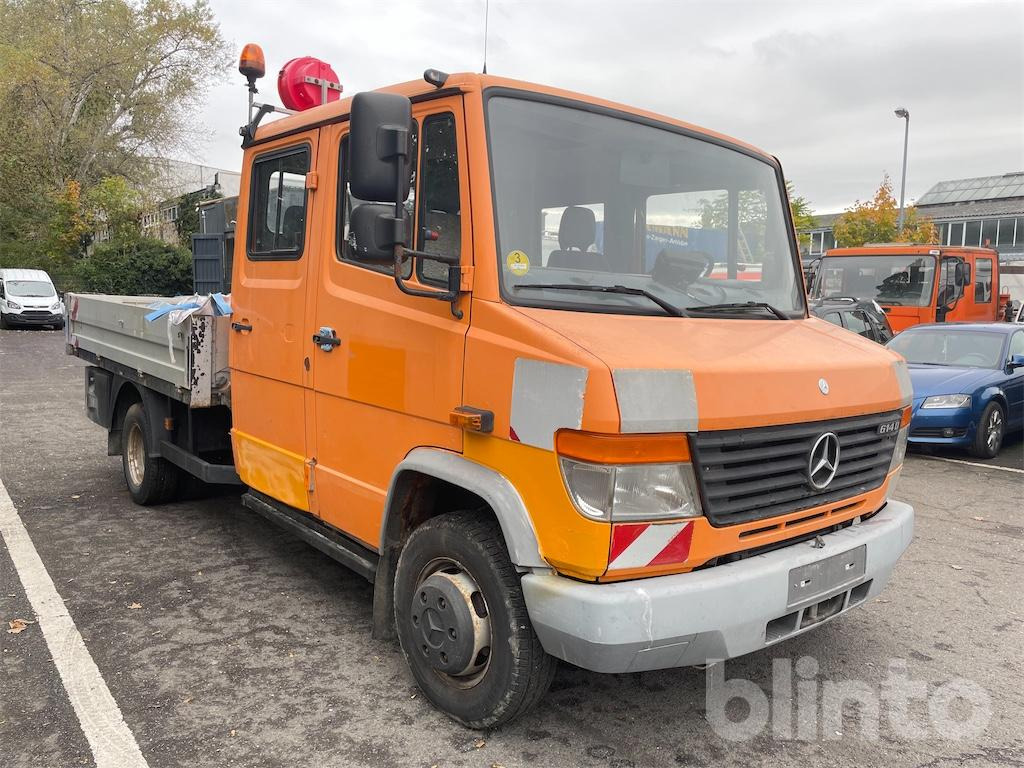 Mercedes Benz Vario 614 D - Flatbed van, Combi van: picture 2 Mercedes Benz Vario 614 D - Flatbed van, Combi van: picture 2