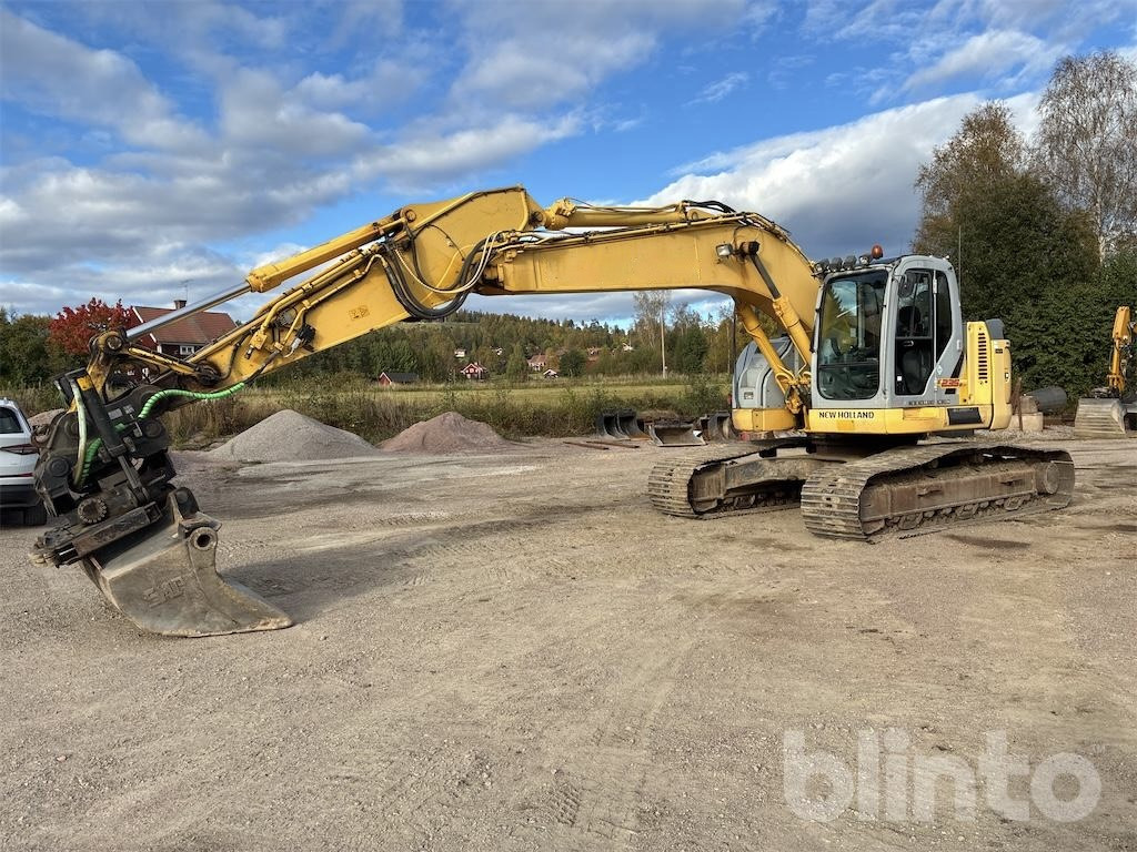 New Holland - Crawler excavator: picture 2 New Holland - Crawler excavator: picture 2