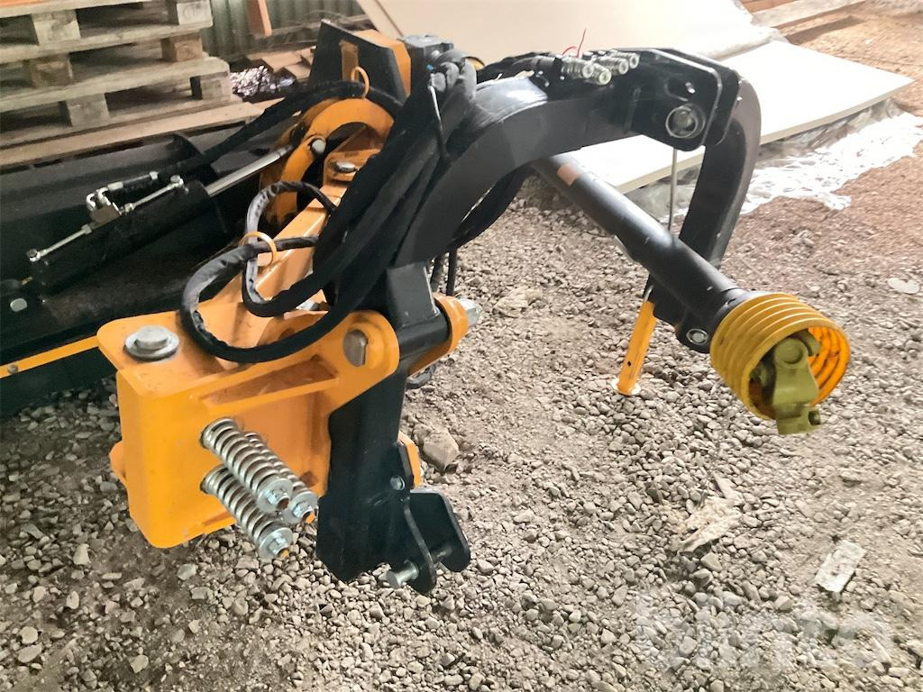 P-Lindberg - Verge mower: picture 5 P-Lindberg - Verge mower: picture 5