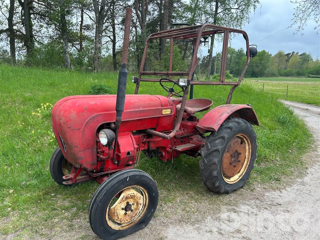 PORSCHE JUNIOR V - Farm tractor: picture 1 PORSCHE JUNIOR V - Farm tractor: picture 1
