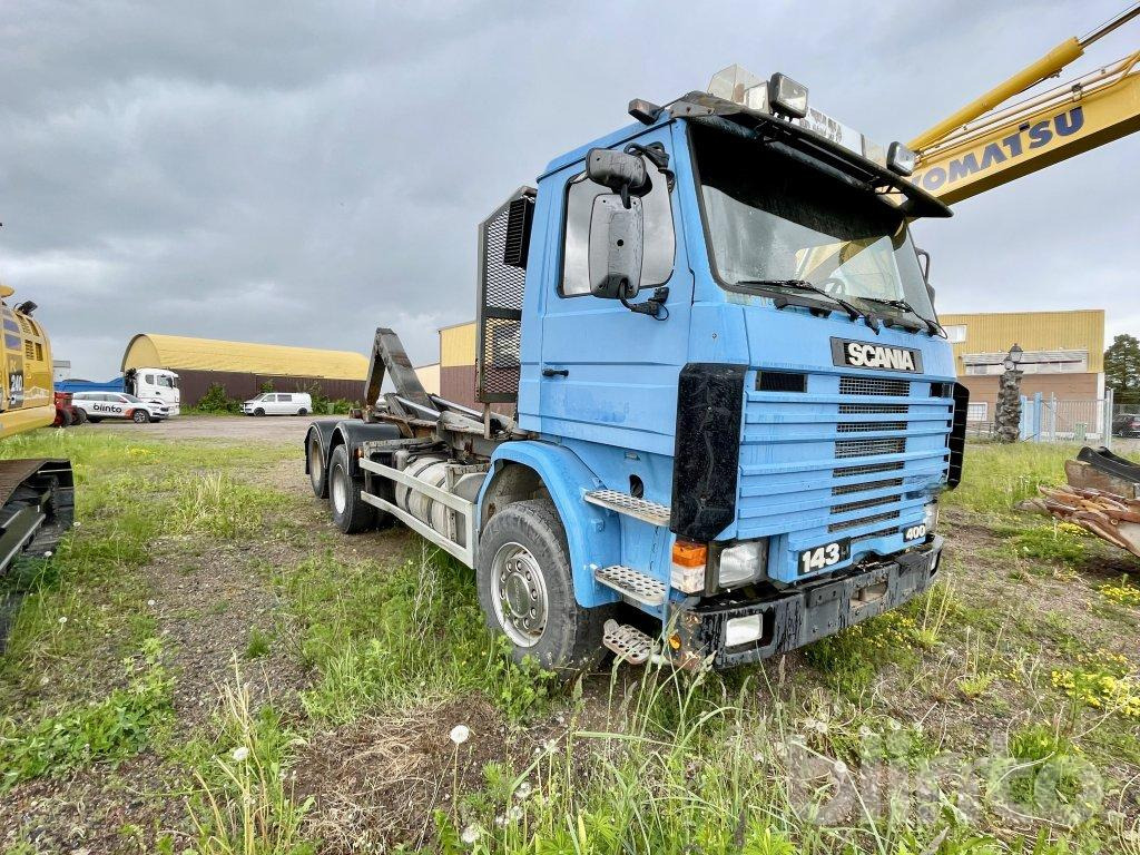 SCANIA R143HL6X2 AVK - Hook lift truck: picture 2 SCANIA R143HL6X2 AVK - Hook lift truck: picture 2