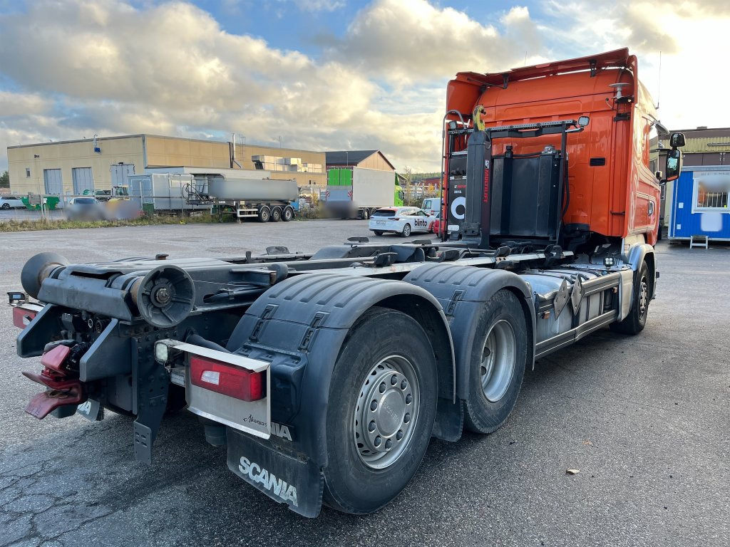 SCANIA R490LB6x2*4 - Hook lift truck: picture 4 SCANIA R490LB6x2*4 - Hook lift truck: picture 4