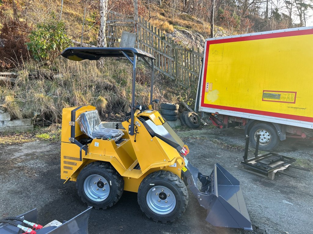 Skid steer loader YC390 - Skid steer loader: picture 3 Skid steer loader YC390 - Skid steer loader: picture 3