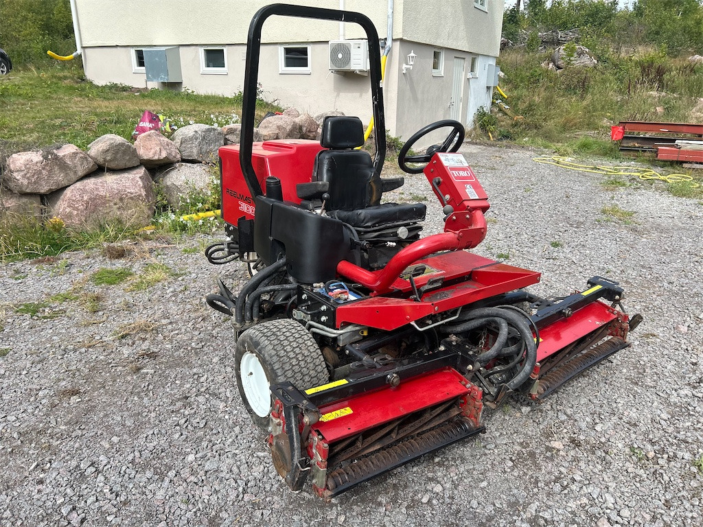 TORO REELMASTER 3100-D - Garden mower: picture 3 TORO REELMASTER 3100-D - Garden mower: picture 3