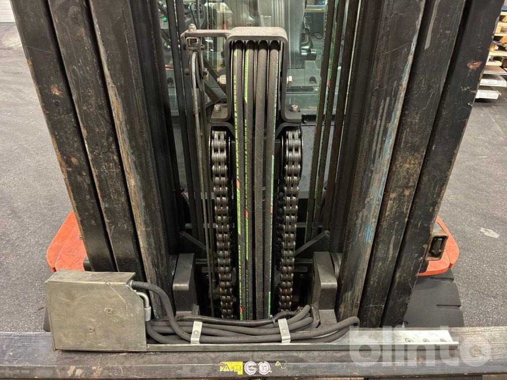 Electric forklift Toyota 8FBMT50: picture 23