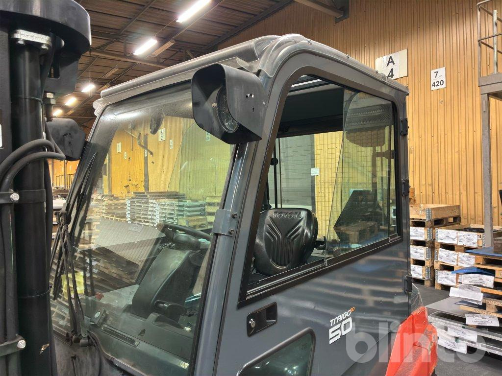 Electric forklift Toyota 8FBMT50: picture 15