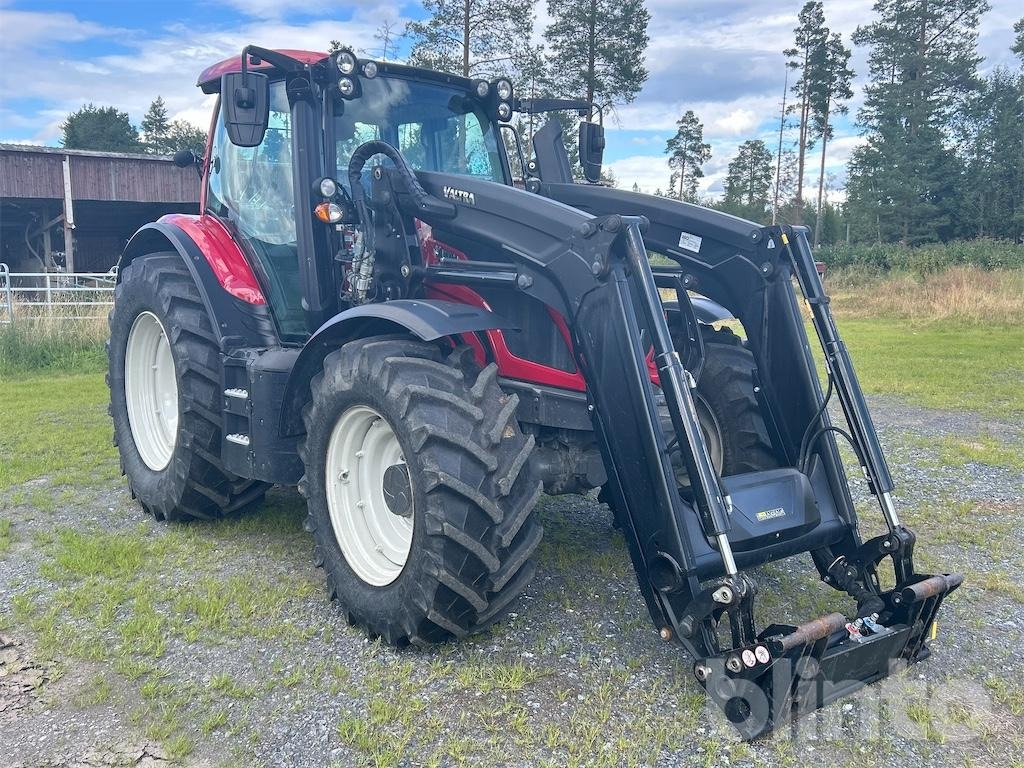 VALTRA N154E Active - Farm tractor: picture 3 VALTRA N154E Active - Farm tractor: picture 3