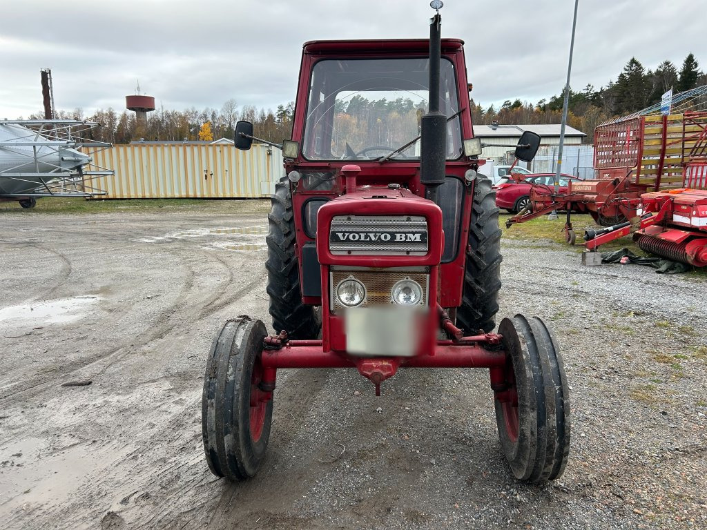 VOLVO-BM T 430 - Farm tractor: picture 2 VOLVO-BM T 430 - Farm tractor: picture 2
