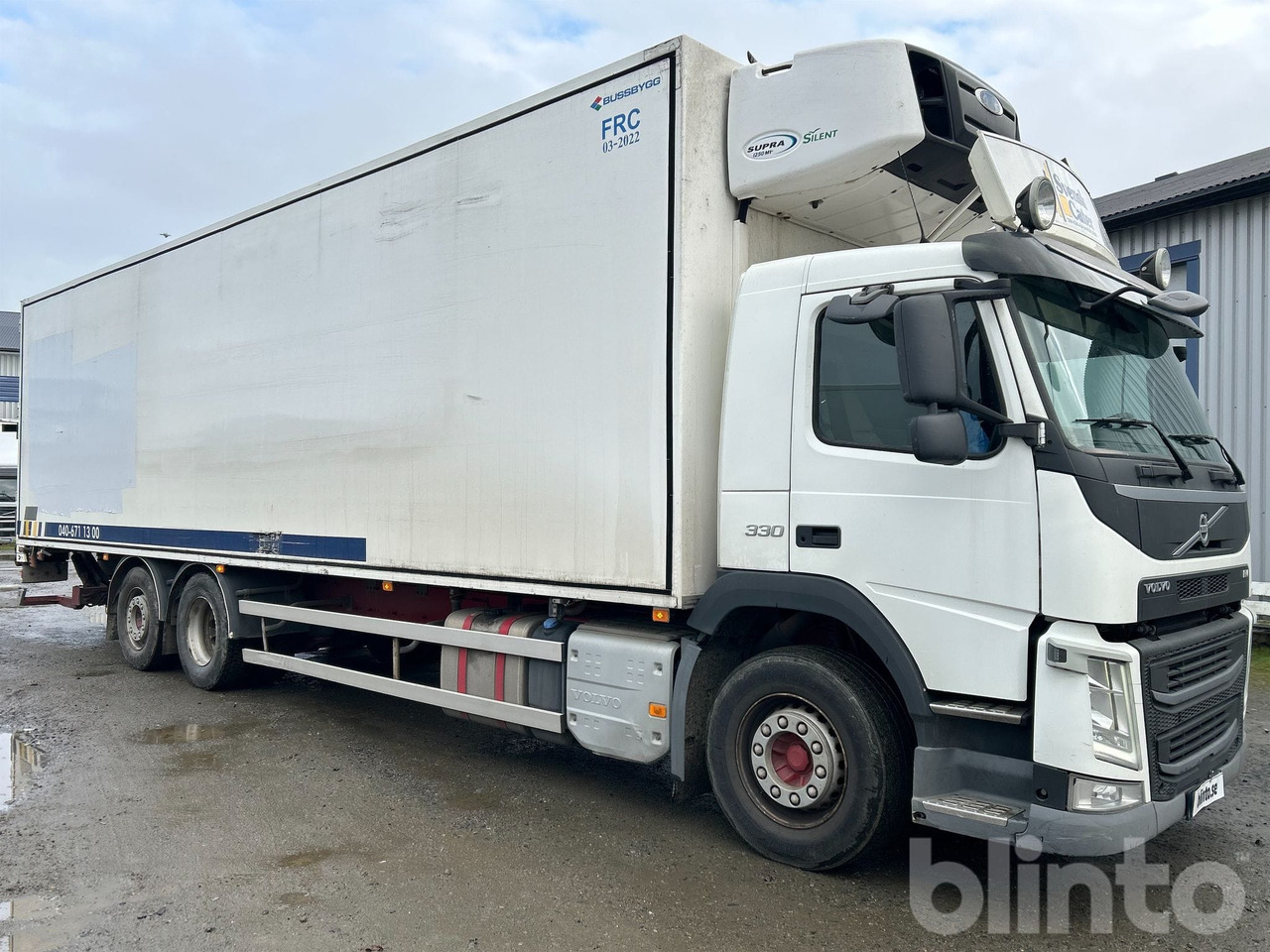 VOLVO FM330 - Refrigerator truck: picture 4 VOLVO FM330 - Refrigerator truck: picture 4