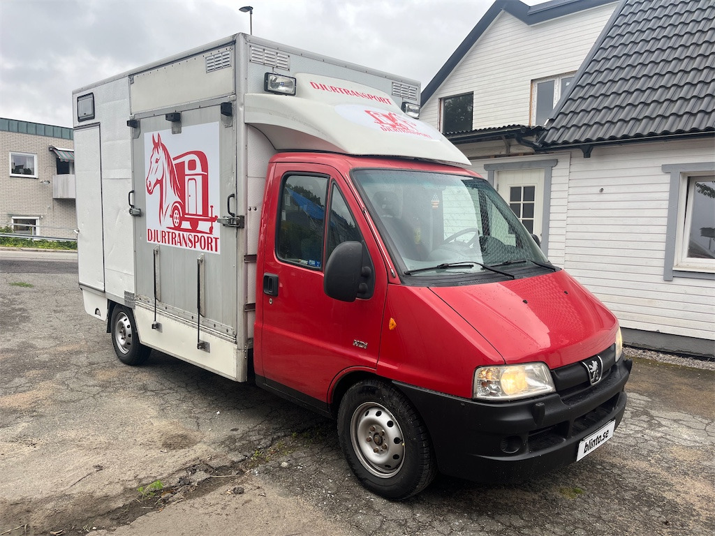 PEUGEOT BOXER CHA-CAB 35 - Van: picture 3 PEUGEOT BOXER CHA-CAB 35 - Van: picture 3