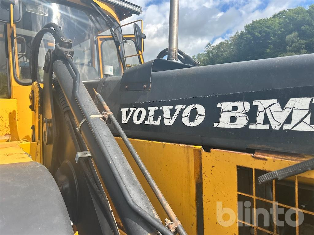 Backhoe loader Volvo BM6300 - Tiltrotator & 4 Redskap: picture 34