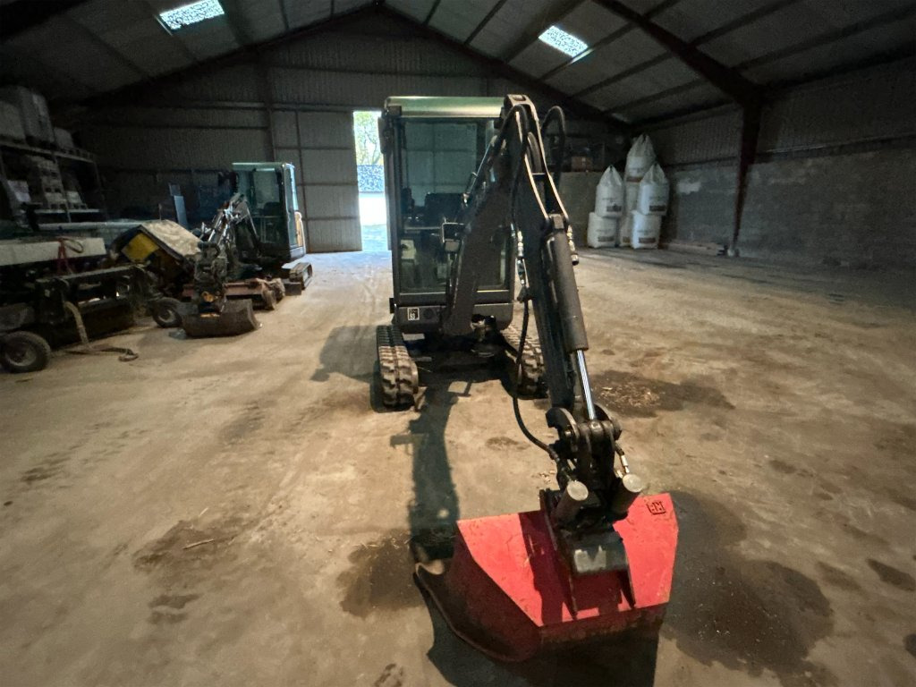 Volvo EC180c - Mini excavator: picture 3 Volvo EC180c - Mini excavator: picture 3