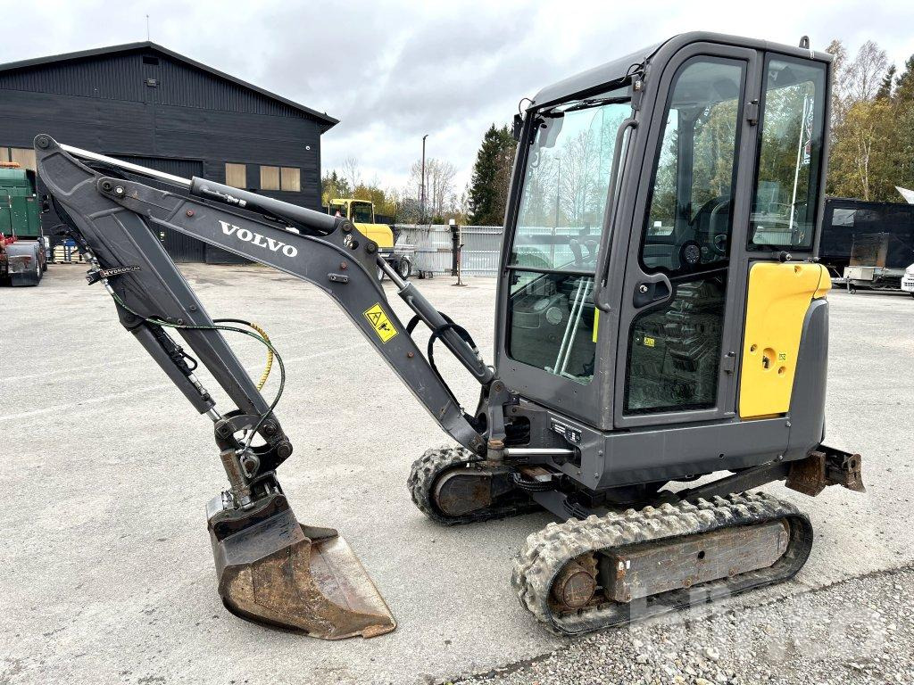 Volvo EC18D - Mini excavator: picture 3 Volvo EC18D - Mini excavator: picture 3